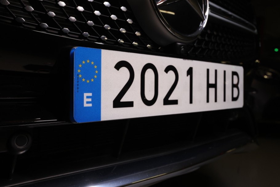 Placas de Matrícula Acrílicas Edge en Valencia